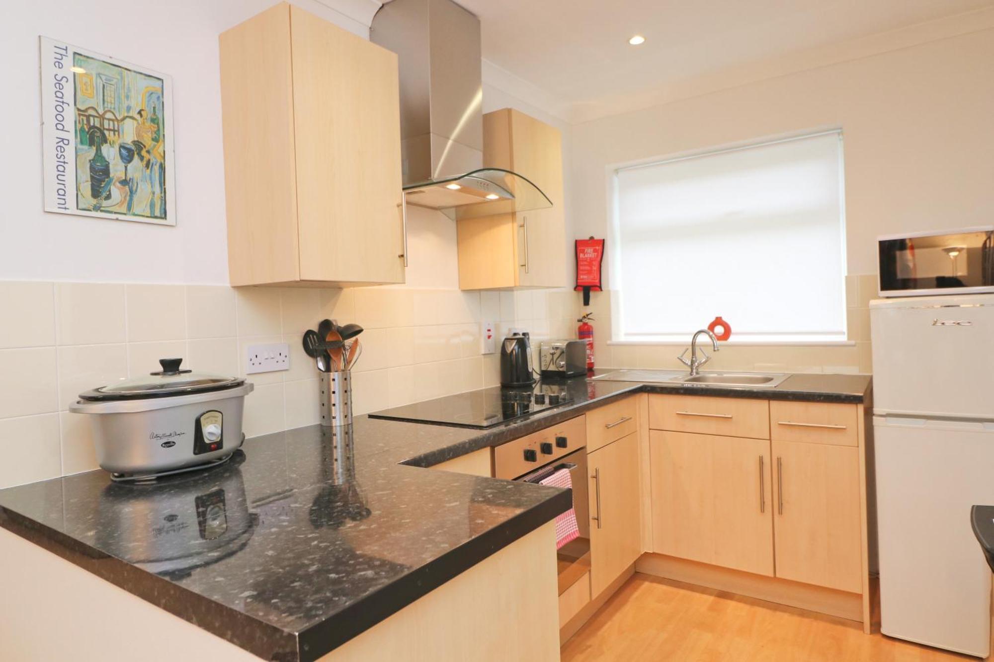 7 Bays For 7 Days! Spacious Bungalow Near 7 Beaches Saint Merryn Eksteriør billede
